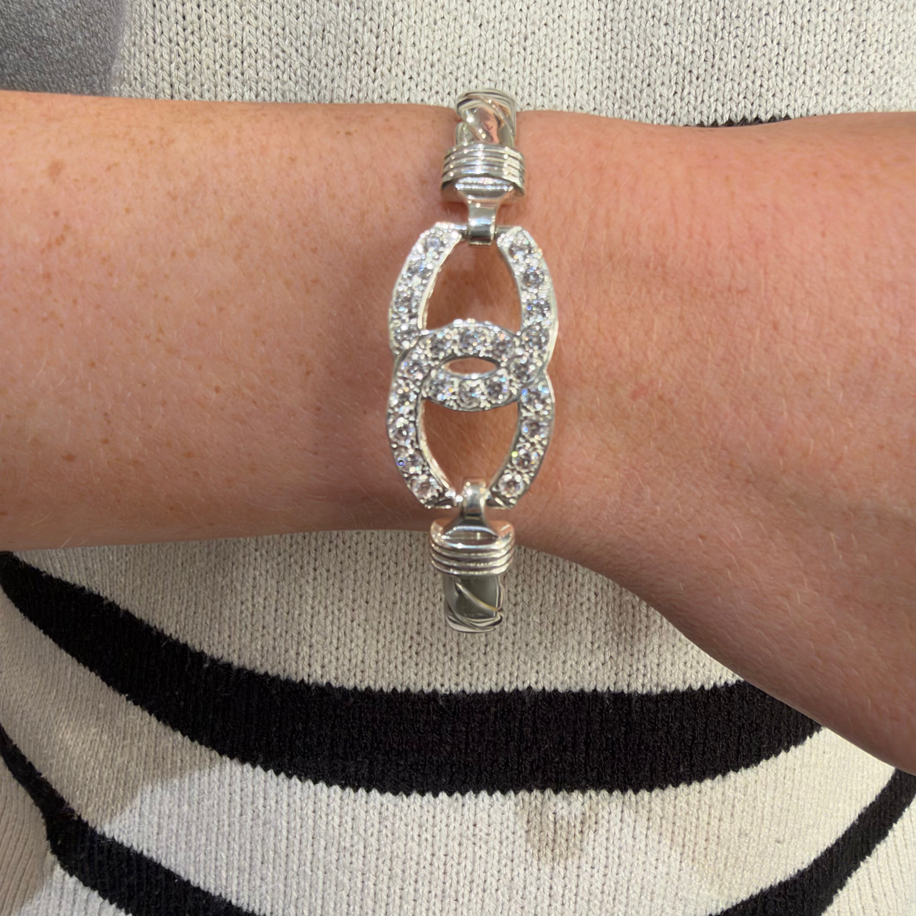Silver Double Horse Shoe Bangle