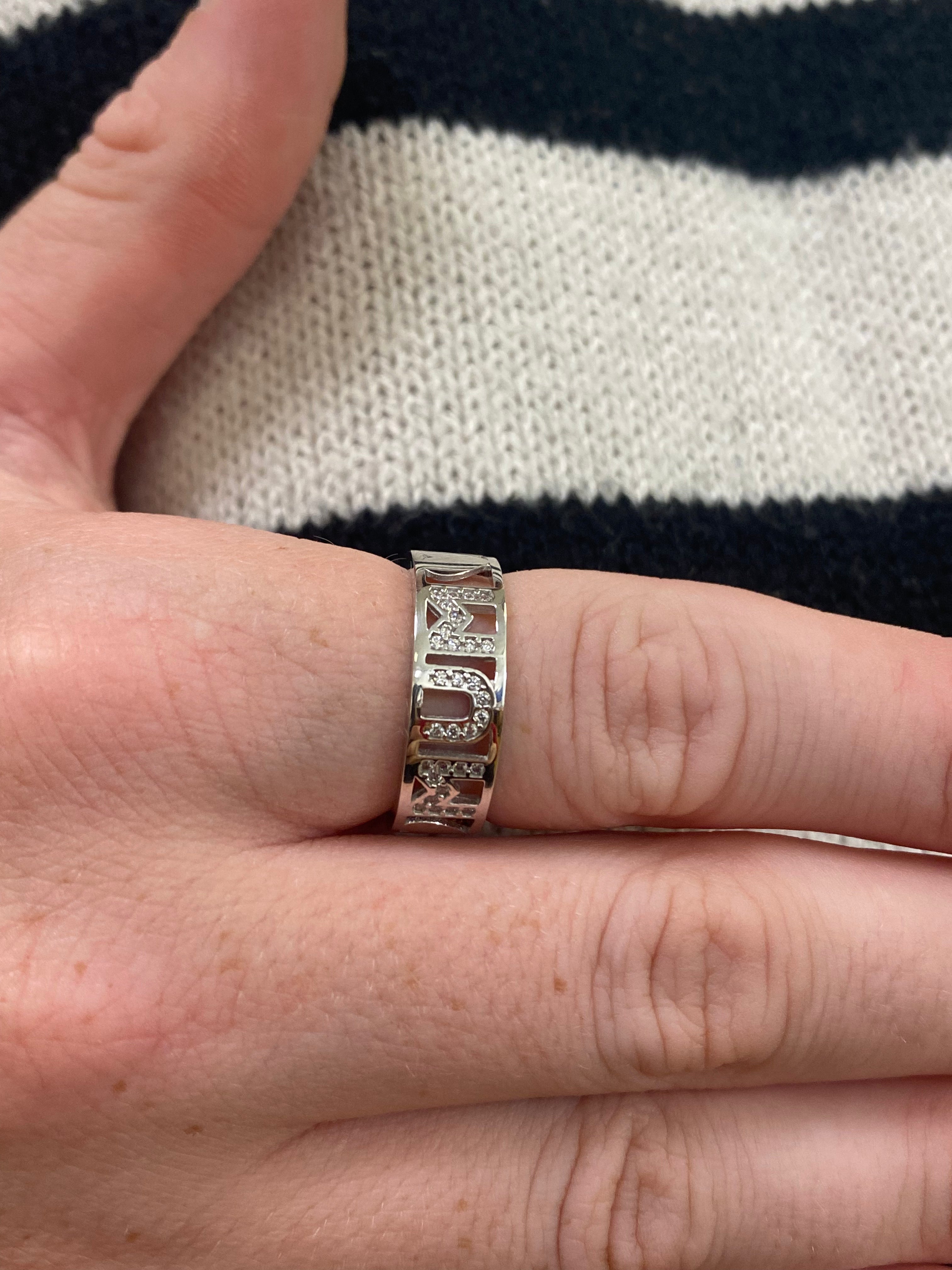 Silver Love Mum Heart Ring